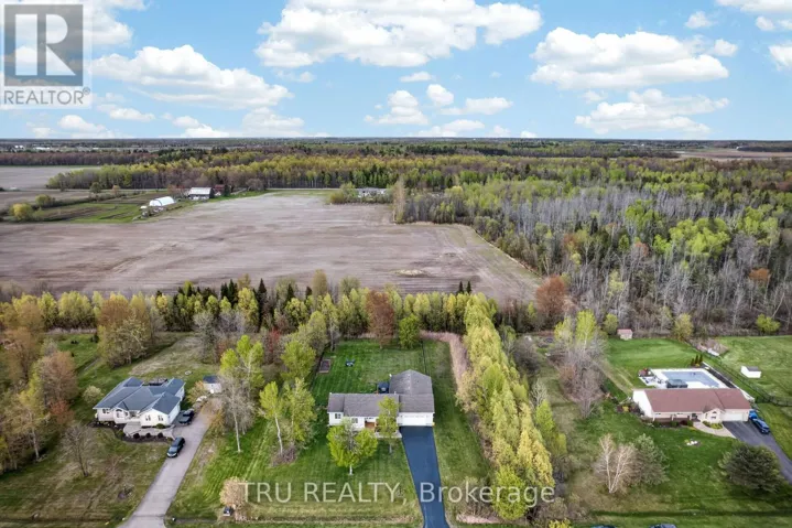 52 KIMBERLY AVENUE, North Grenville, Ontario K0G1J0