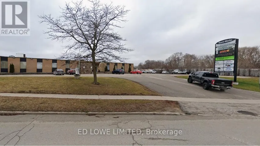 105 - 164 INNISFIL STREET, Barrie (400 North), Ontario L4N3E7