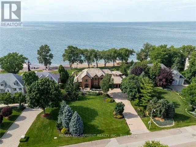17 LOCHSIDE DRIVE, Hamilton (Winona Park), Ontario L8E5T6