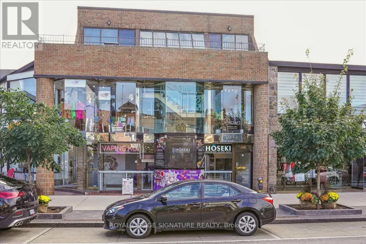 2 - 300 LAKESHORE ROAD E, Oakville (OO Old Oakville), Ontario L6J1J2