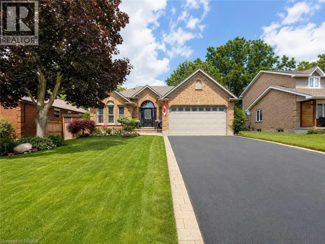 39 RUSSELL Crescent, St. George, Ontario N0E1N0
