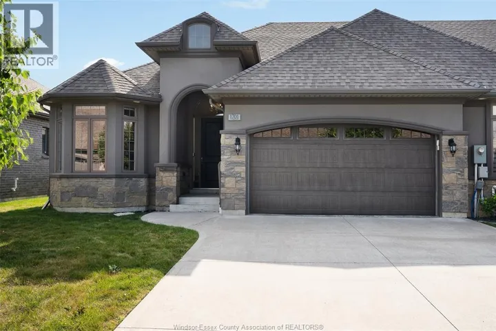 1701 CYPRESS, Windsor, Ontario N8P1Y4