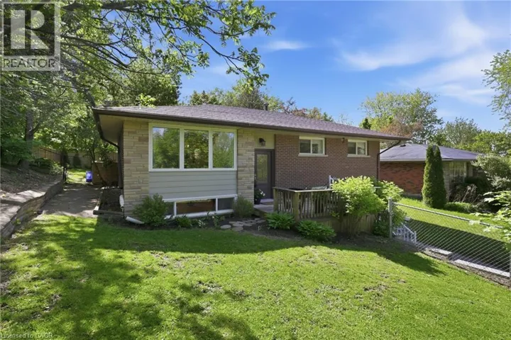 52 GRAND Avenue, Caledonia, Ontario N3W2J5