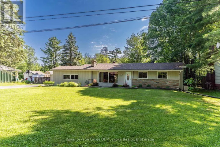 130 ROBINSON AVENUE, Gravenhurst (Muskoka (S)), Ontario P1P1R5