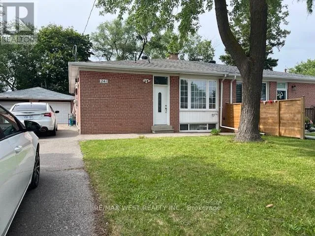 241 ASHLAR ROAD, Richmond Hill (Crosby), Ontario L4C2W7