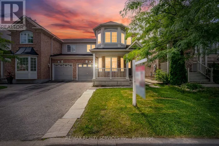 9 OLLIE AVENUE, Brampton (Credit Valley), Ontario L6X0M8