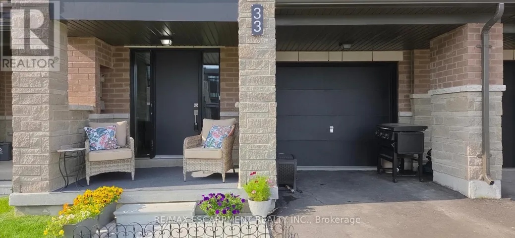 33 RED MAPLE LANE, Barrie (Innis-Shore), Ontario L9J0N4