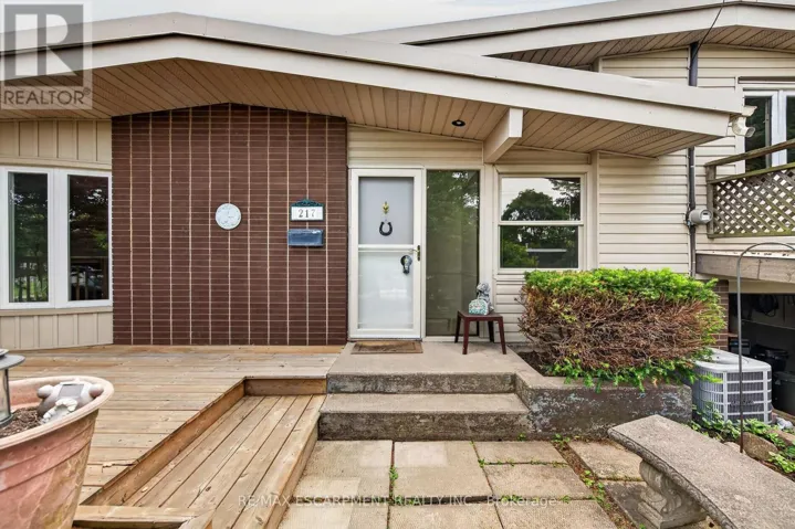 217 WEST 15TH STREET, Hamilton (Buchanan), Ontario L9C4B4