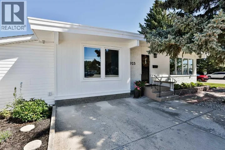 2925 11A Avenue S, Lethbridge, Alberta T1K0M5