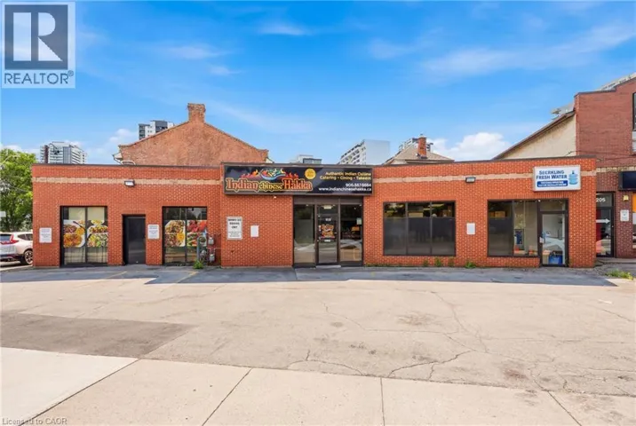 239 YORK Boulevard, Hamilton, Ontario L8R1Y7