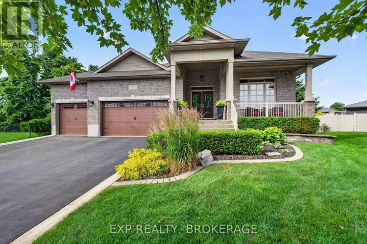 24 ADMIRAL'S COURT, Loyalist (Bath), Ontario K0H1G0
