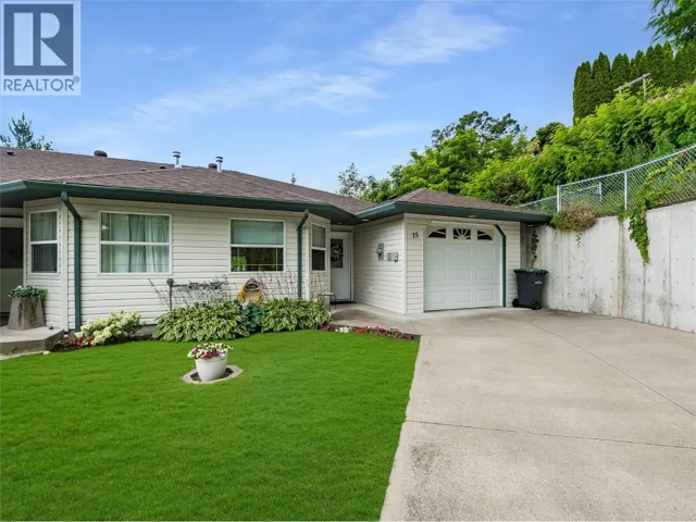 1375 37th Street Unit# 15, Castlegar, British Columbia V1N3N2