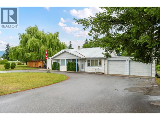 2391 20 Avenue SE, Salmon Arm, British Columbia V1E1L4