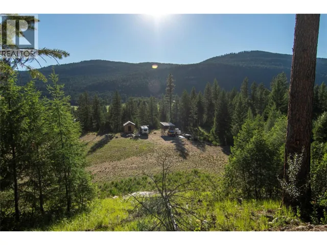 5530 Highway 33, Beaverdell, British Columbia V0H1H0
