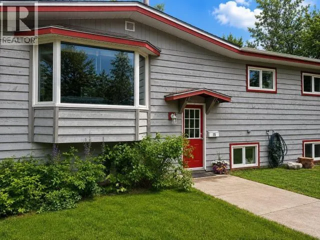 15 BOXWOOD CRESCENT, Whitehorse, Yukon Y1A5L4