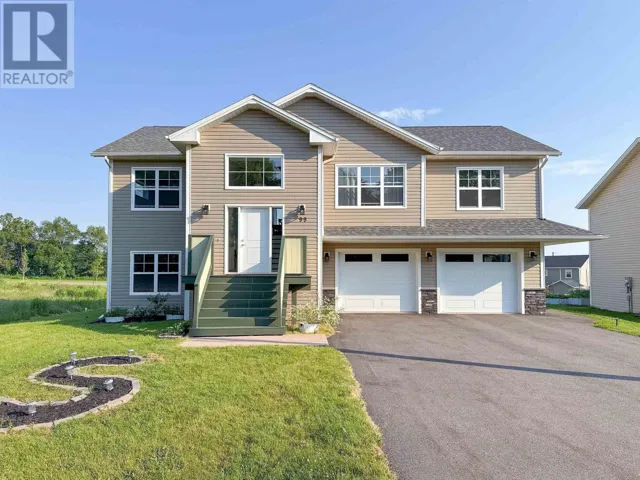 99 Royalty Road, Charlottetown, Prince Edward Island C1E3E1