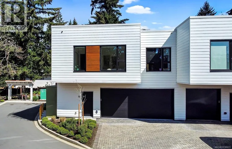10 2330 Sooke Rd, Colwood, British Columbia V9B1X7