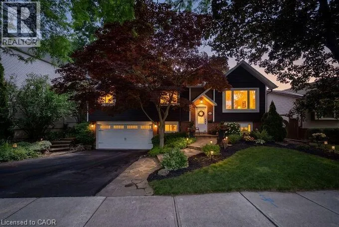 4162 SUTHERLAND Crescent, Burlington, Ontario L7L5G9