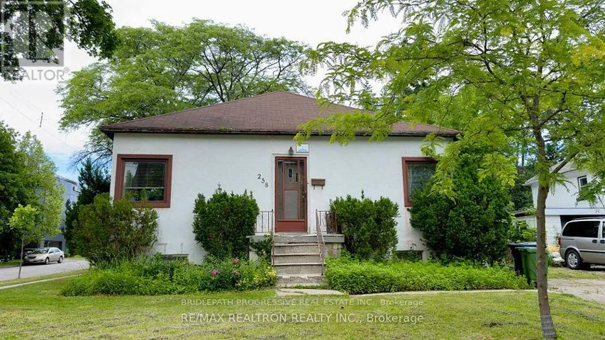 258 BOGERT AVENUE, Toronto (Lansing-Westgate), Ontario M2N1L3