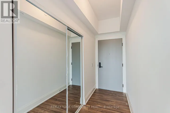 904 - 700 SHEPPARD AVENUE W, Toronto (Bathurst Manor), Ontario M3H0G5