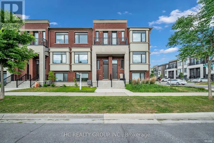 95 CRIMSON FOREST DRIVE, Vaughan (Patterson), Ontario L6A5C6
