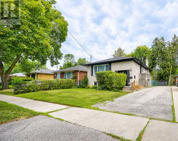 24 WAXHAM ROAD, Toronto (West Humber-Clairville), Ontario M9W3L3