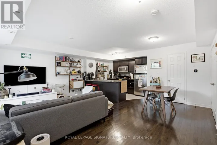 TH135 - 5 ELSIE LANE, Toronto (Dovercourt-Wallace Emerson-Junction), Ontario M6P3N3
