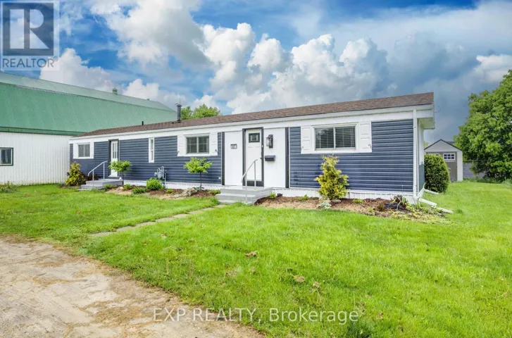 7 - 84 WELLINGTON STREET S, Mapleton, Ontario N0G1P0