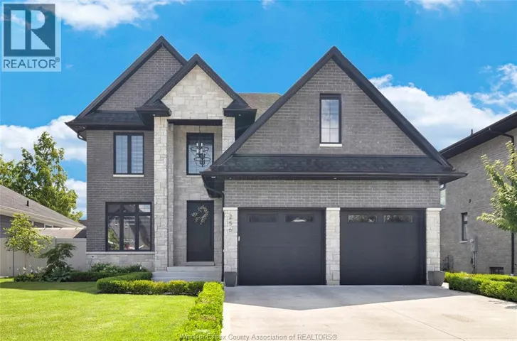 256 XAVIER CIRCLE, Lakeshore, Ontario N0R1A0