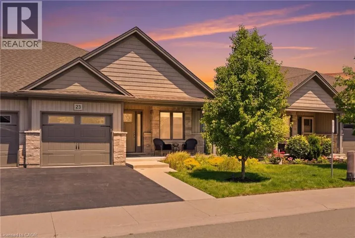 23 RICHARD Crescent, Smithville, Ontario L0R2A0