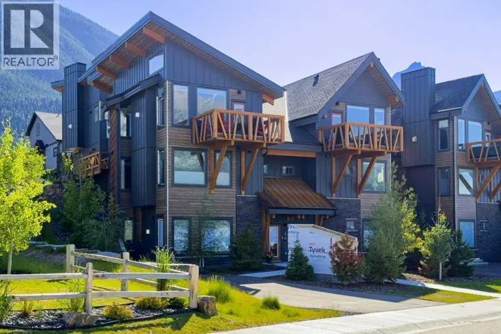 202M, 209 Stewart Creek Rise, Canmore, Alberta T1W0N9