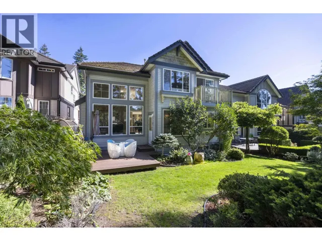 3280 CHARTWELL GREEN, Coquitlam, British Columbia V3E3M9
