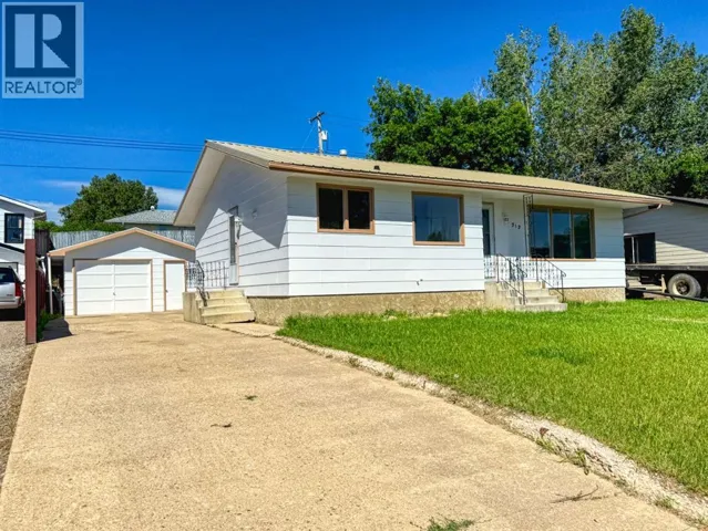212 Aberdeen Avenue, Carbon, Alberta T0M0A0