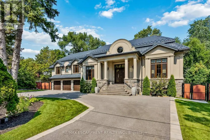 539 OLD POPLAR ROW, Mississauga (Clarkson), Ontario L5J2N9
