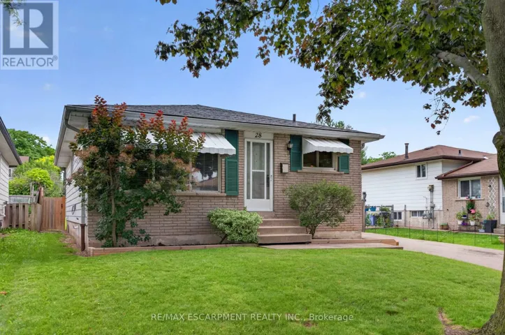 28 BOSTON CRESCENT, Hamilton (Berrisfield), Ontario L8T4N2