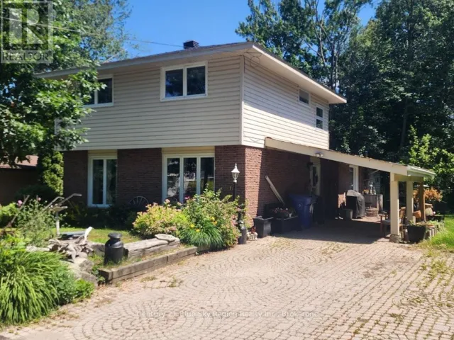 14 BIRCH STREET, North Bay (Ferris), Ontario P1A1R8