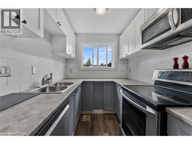 3135 Walnut Street Unit# 5, Kelowna, British Columbia V1W3T6