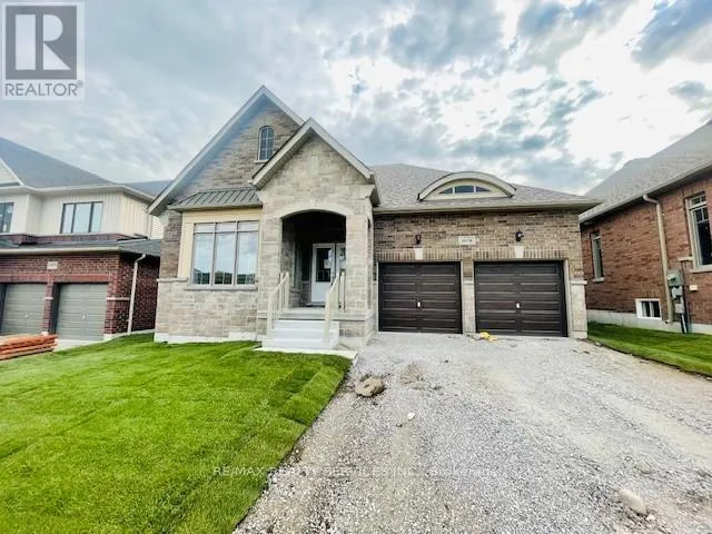 3076 ORION BOULEVARD, Orillia, Ontario L3V8L4