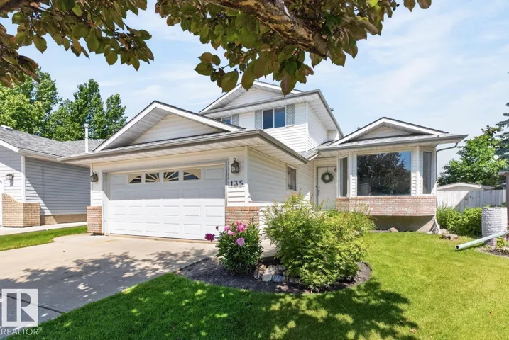 135 MEADOWVIEW DR, Sherwood Park, Alberta T8H1P8