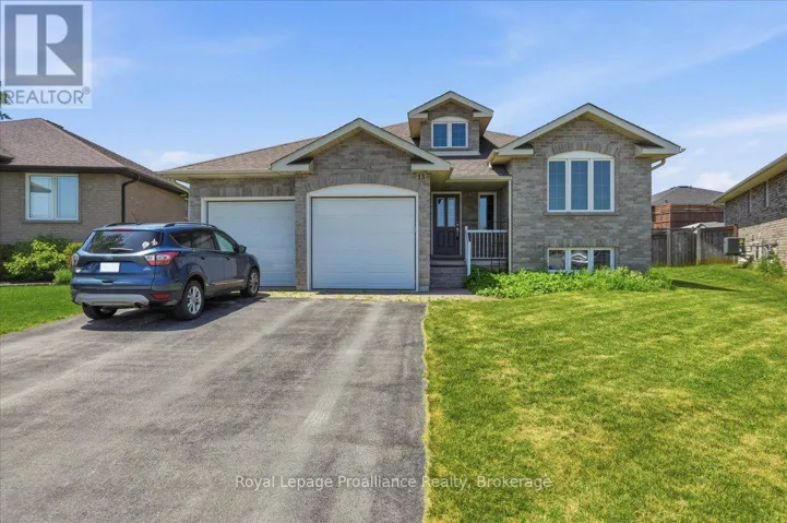 13 FREEDOM CRESCENT, Quinte West (Sidney Ward), Ontario K8V0C1