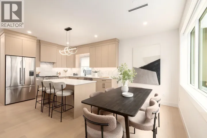 1 3633 TURNER STREET, Vancouver, British Columbia V5K2J2