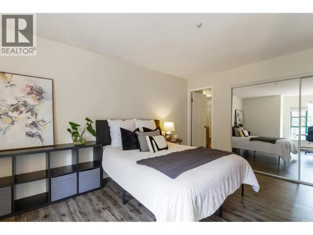 401E 3081 GLEN DRIVE, Coquitlam, British Columbia V3B2P8