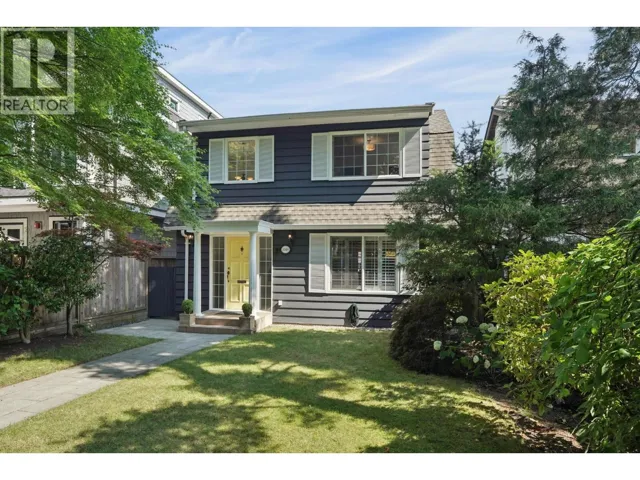 3349 W 14TH AVENUE, Vancouver, British Columbia V6R2V9