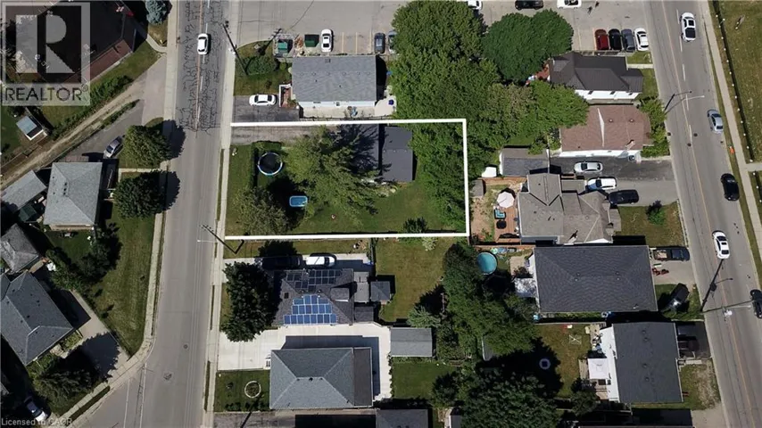 13 BROOKLYNNE Road, Cambridge, Ontario N1R1C4