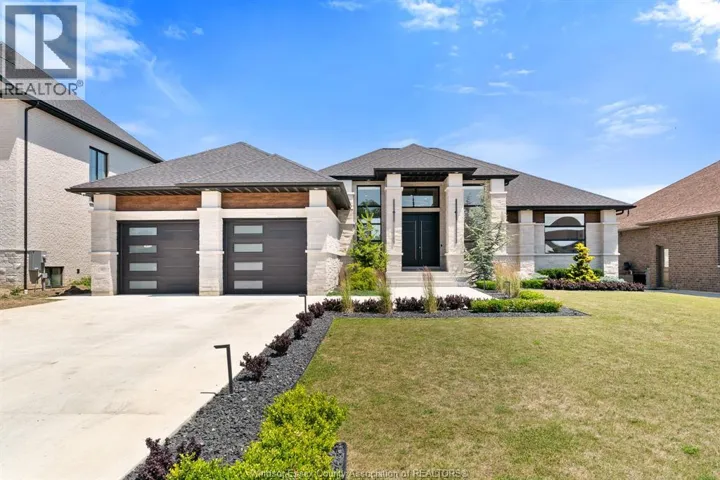 155 Grandview AVENUE, Kingsville, Ontario N9Y0C8