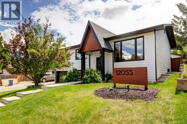 12055 Canaveral Road SW, Calgary, Alberta T2W1N7
