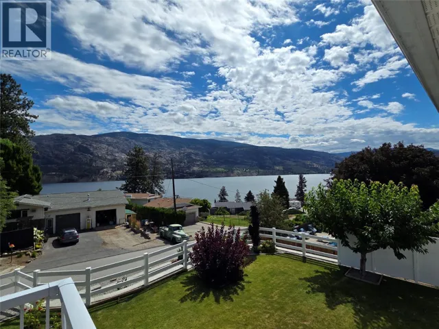 114 Cedar Avenue, Kaleden, British Columbia V0H1K0