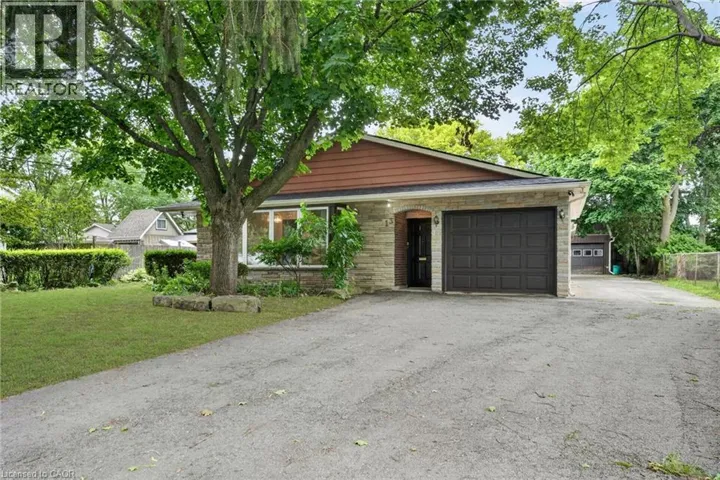 13 WADE Road, Smithville, Ontario L0R2A0
