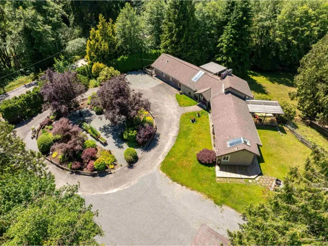 25177 64 AVENUE, Langley, British Columbia V4W1H5
