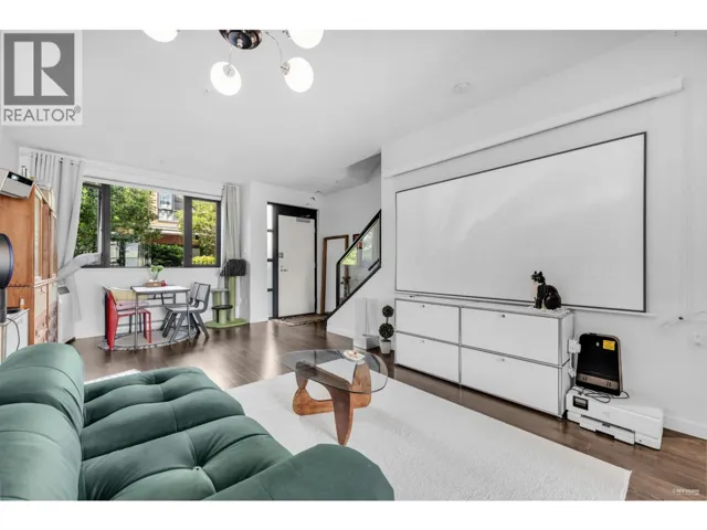 6426 ASH STREET, Vancouver, British Columbia V5Z3G9